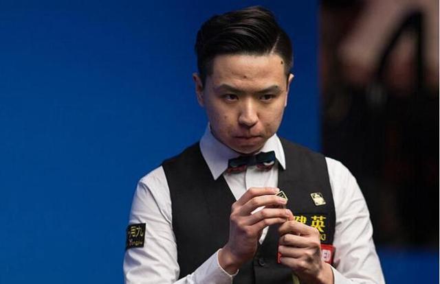 曼联U18客场7-0击败利物浦U18，15岁小将JJ-加布里埃尔戴帽